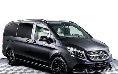 Mercedes-Benz V-Класс, 2023 год, 9 144 000 рублей, 3 фотография