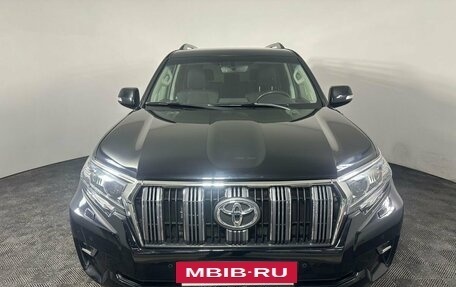 Toyota Land Cruiser Prado 150 рестайлинг 2, 2019 год, 5 230 000 рублей, 2 фотография
