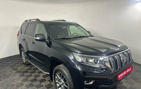 Toyota Land Cruiser Prado 150 рестайлинг 2, 2019 год, 5 230 000 рублей, 3 фотография
