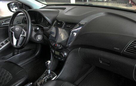 Hyundai Solaris II рестайлинг, 2011 год, 919 900 рублей, 6 фотография