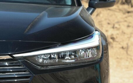 Honda Vezel, 2023 год, 2 143 000 рублей, 4 фотография