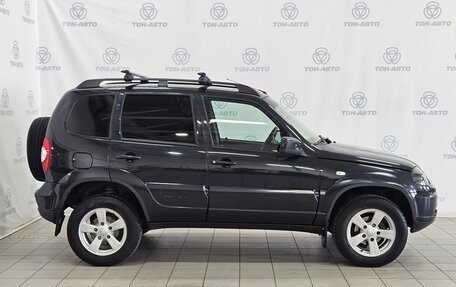 Chevrolet Niva I рестайлинг, 2015 год, 710 000 рублей, 4 фотография