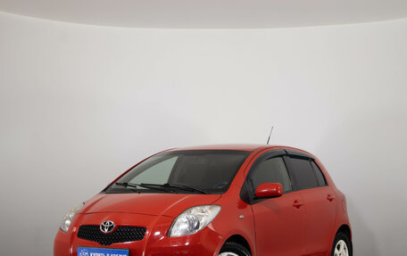 Toyota Yaris III рестайлинг, 2006 год, 529 000 рублей, 2 фотография