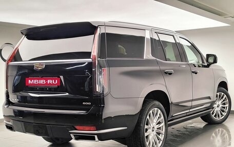 Cadillac Escalade V, 2021 год, 8 944 000 рублей, 4 фотография
