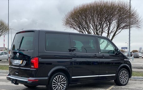 Volkswagen Multivan T6 рестайлинг, 2020 год, 5 150 000 рублей, 7 фотография