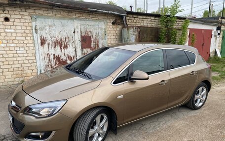 Opel Astra J, 2012 год, 1 050 000 рублей, 4 фотография
