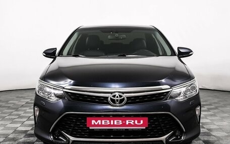 Toyota Camry, 2017 год, 1 998 000 рублей, 2 фотография