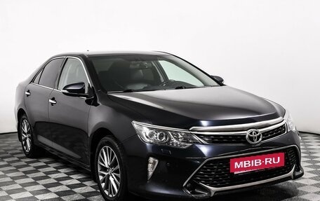 Toyota Camry, 2017 год, 1 998 000 рублей, 3 фотография