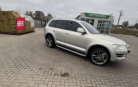 Volkswagen Touareg III, 2008 год, 850 000 рублей, 2 фотография