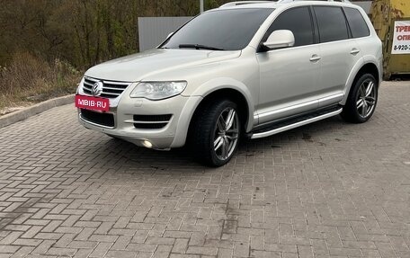 Volkswagen Touareg III, 2008 год, 850 000 рублей, 3 фотография