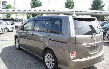 Toyota ISis I, 2016 год, 930 090 рублей, 2 фотография