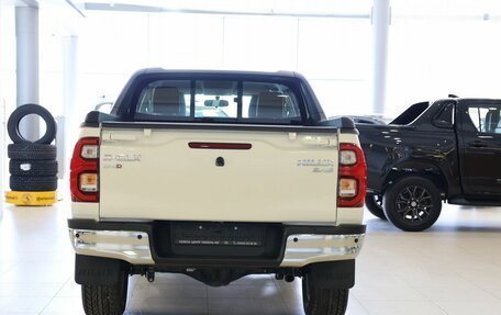 Toyota Hilux VIII, 2024 год, 8 500 000 рублей, 6 фотография