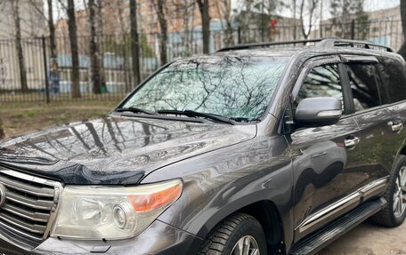 Toyota Land Cruiser 200, 2012 год, 3 500 000 рублей, 2 фотография
