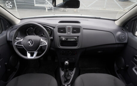 Renault Logan II, 2020 год, 909 000 рублей, 11 фотография