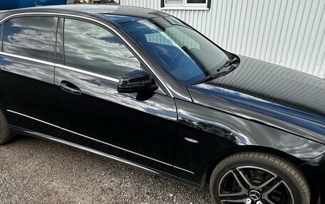 Mercedes-Benz E-Класс, 2010 год, 1 700 000 рублей, 3 фотография