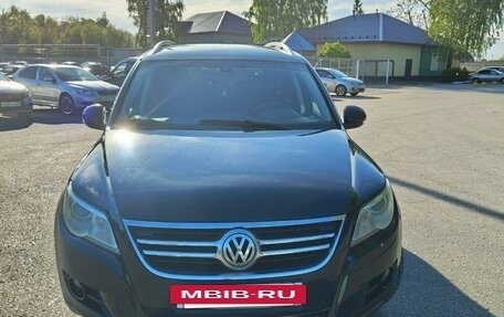 Volkswagen Tiguan I, 2010 год, 950 000 рублей, 2 фотография