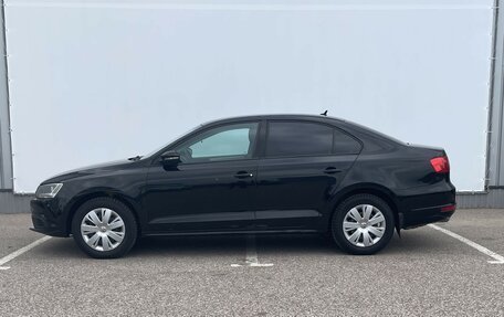 Volkswagen Jetta VI, 2012 год, 999 000 рублей, 3 фотография