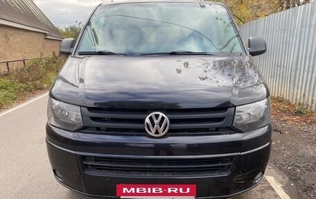 Volkswagen Caravelle T5, 2012 год, 2 050 000 рублей, 3 фотография
