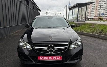 Mercedes-Benz E-Класс, 2013 год, 1 170 000 рублей, 2 фотография