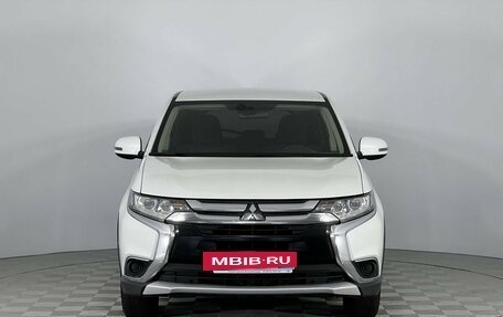 Mitsubishi Outlander III рестайлинг 3, 2017 год, 1 939 000 рублей, 2 фотография