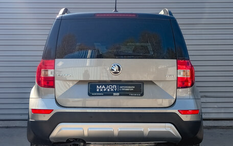 Skoda Yeti I рестайлинг, 2017 год, 1 645 000 рублей, 6 фотография