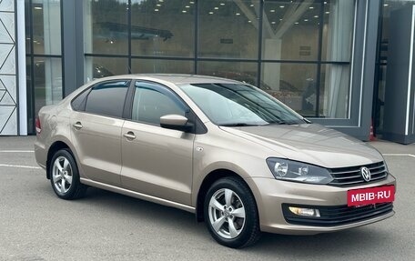 Volkswagen Polo VI (EU Market), 2015 год, 925 000 рублей, 2 фотография