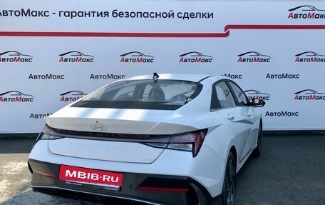 Hyundai Elantra, 2024 год, 2 608 000 рублей, 4 фотография