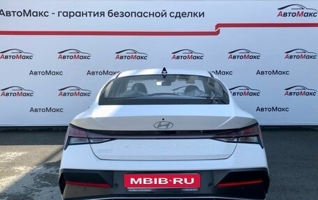 Hyundai Elantra, 2024 год, 2 608 000 рублей, 3 фотография