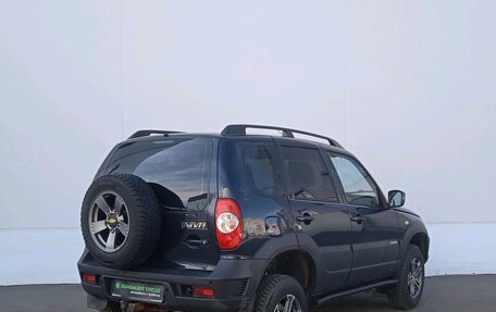 Chevrolet Niva I рестайлинг, 2016 год, 739 000 рублей, 5 фотография
