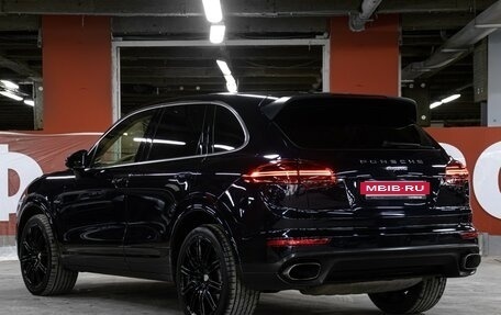 Porsche Cayenne III, 2015 год, 3 797 000 рублей, 7 фотография