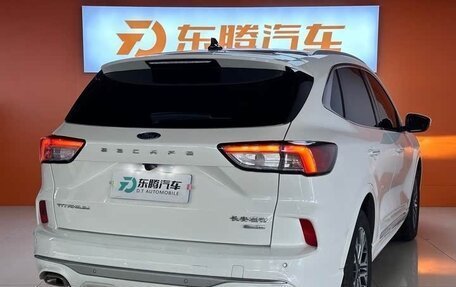Ford Escape, 2022 год, 1 890 000 рублей, 6 фотография