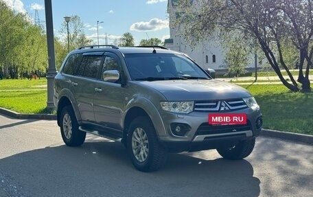 Mitsubishi Pajero Sport II рестайлинг, 2014 год, 2 500 000 рублей, 5 фотография