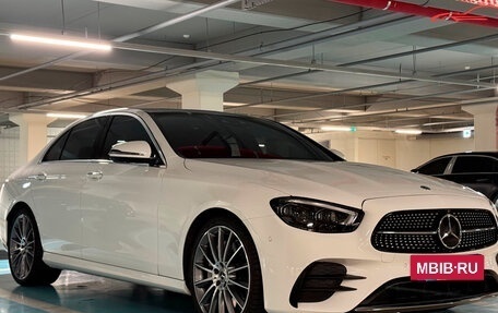 Mercedes-Benz E-Класс, 2021 год, 4 600 000 рублей, 3 фотография