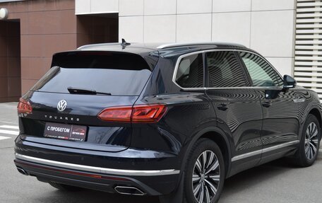 Volkswagen Touareg III, 2020 год, 5 600 000 рублей, 6 фотография