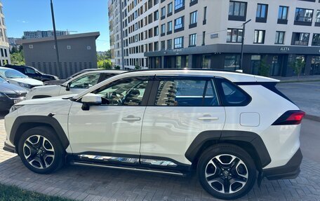 Toyota RAV4, 2019 год, 3 129 000 рублей, 4 фотография