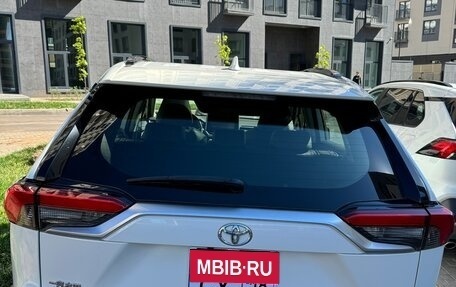 Toyota RAV4, 2019 год, 3 129 000 рублей, 3 фотография