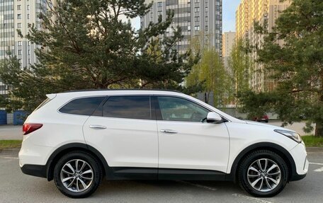 Hyundai Santa Fe III рестайлинг, 2016 год, 2 409 000 рублей, 4 фотография