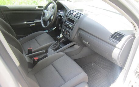 Volkswagen Golf V, 2005 год, 370 000 рублей, 7 фотография