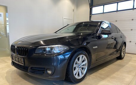 BMW 5 серия, 2016 год, 1 999 000 рублей, 2 фотография