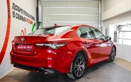 Toyota Camry, 2022 год, 3 619 000 рублей, 4 фотография