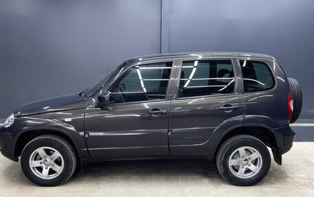 Chevrolet Niva I рестайлинг, 2016 год, 850 000 рублей, 2 фотография