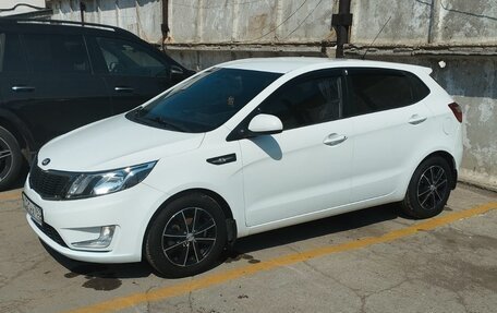 KIA Rio III рестайлинг, 2014 год, 940 000 рублей, 2 фотография