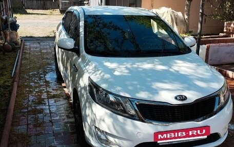 KIA Rio III рестайлинг, 2014 год, 940 000 рублей, 3 фотография