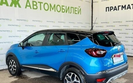 Renault Kaptur I рестайлинг, 2018 год, 1 650 000 рублей, 5 фотография