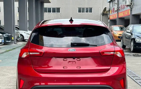 Ford Focus IV, 2022 год, 1 450 055 рублей, 5 фотография