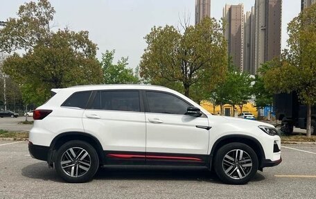 Changan CS75 I рестайлинг, 2022 год, 1 342 000 рублей, 4 фотография