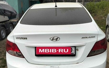 Hyundai Solaris II рестайлинг, 2012 год, 300 000 рублей, 2 фотография