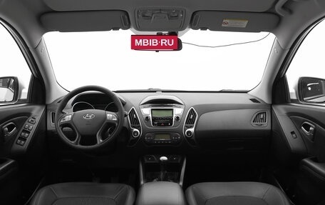 Hyundai ix35 I рестайлинг, 2012 год, 1 090 000 рублей, 5 фотография