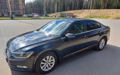 Volkswagen Passat B8 рестайлинг, 2015 год, 1 650 000 рублей, 7 фотография