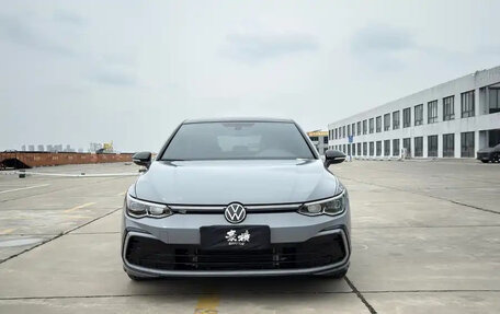 Volkswagen Golf VIII, 2022 год, 1 750 000 рублей, 2 фотография